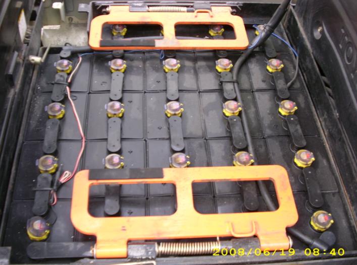 109#平衡重抱夹叉车 7FBH15