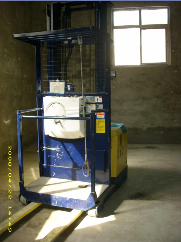 小松拣选式叉车（47#） MPF10-2