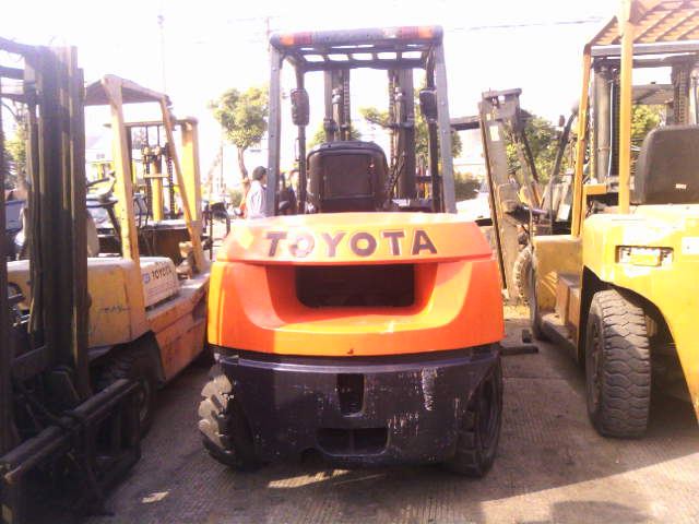 二手全进口TOYOTA丰田7FD50叉车 7FD50