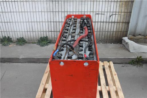 进口叉车 R16