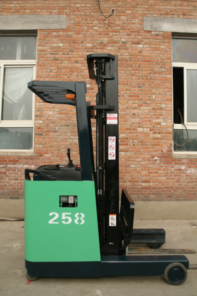 丰田电动叉车258# 7FBRS15