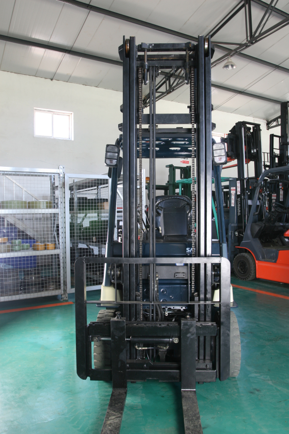 丰田电动叉车152# 7FB15