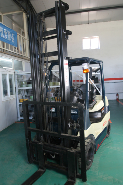 丰田电动叉车租赁111# 7FB25