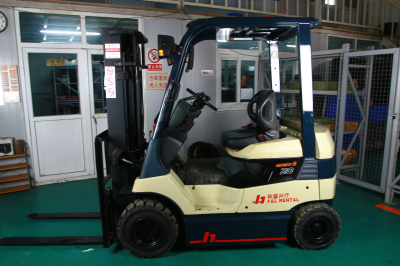 电动叉车租赁233# 7FB20