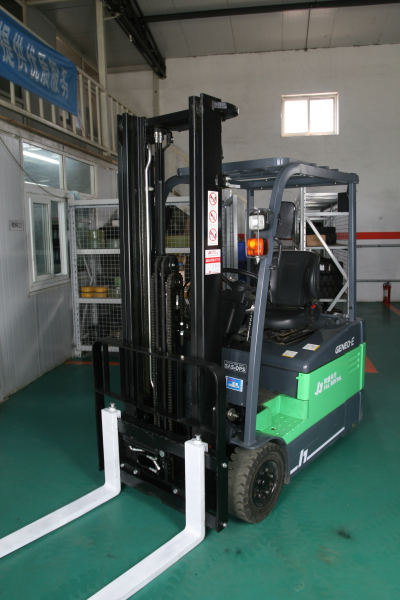 和盛兴行-电动叉车租赁293# 7FBE15
