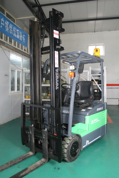 和盛兴行-电动叉车租赁295# 7FBE15