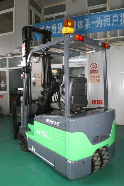 和盛兴行-电动叉车租赁295# 7FBE15