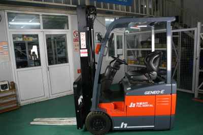 和盛兴行-电动叉车租赁298# 7FBE13