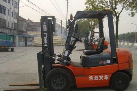 合力杭州内燃叉车、夹包叉车等闲置出售 H2000
