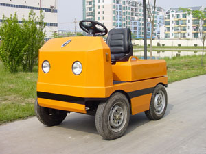 北京富新达2吨电动牵引车 BFX-Q02