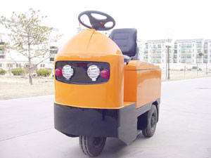 北京富新达5吨电动牵引车   BFX-QDD5