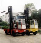 福马6吨侧面叉车 CCC-6A