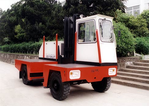 福马10吨侧面叉车 CCCD-10
