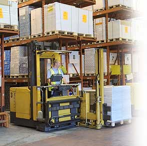 瑞典ATLET1.4吨普通座驾式窄通道叉车 DCR 140