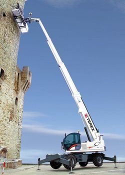 美国德雷克斯叉车（Terex）3.5吨伸缩臂叉车 TEREX Girolift 5022 Telehandler