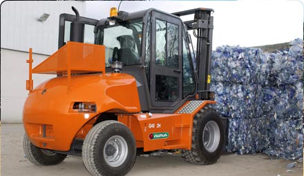 西班牙奥萨叉车(AUSA)6吨柴油平衡重越野叉车 C600H