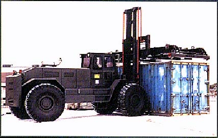 加拿大升王叉车(LIFTKING)10.455吨军用集装箱叉车 LK20C_中国叉车网(www.chinaforklift.com)