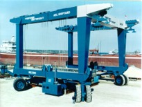 美国船用设备叉车(MARINE)50吨自行式龙门吊 50BFM II