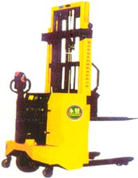 全电动堆高车 CTD0.5T-1T