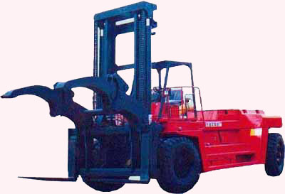 大连23吨木材夹抱叉车 FD230