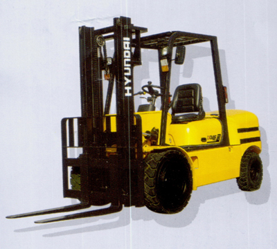现代平衡重式柴油叉车(4.0吨) CPCD40E