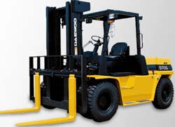 斗山大宇柴油叉车 D20S-3 D25S-3 D30S-3 