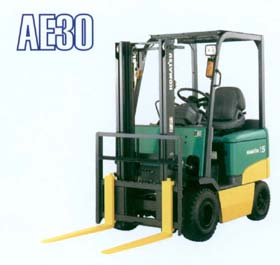 小松四支点电动平衡重叉车 AE30
