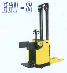 小松高起升托盘运搬车 EGV-S