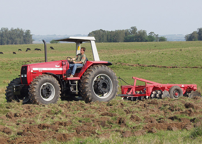英国玛斯(MASSEY FERGUSON)内燃牵引车 MF600