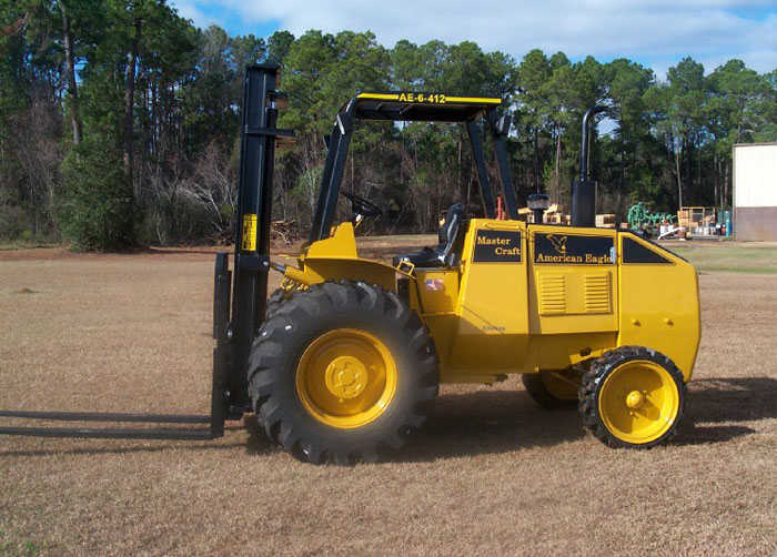 美国Master Craft6,000磅重型越野叉车 AE-6212