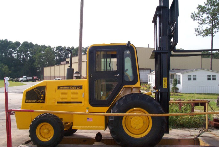 美国Master Craft8,000磅重型越野叉车 AEII-8312