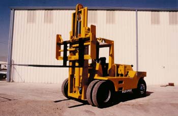 美国Apacheforlift& Equipment重型内燃平衡重叉车