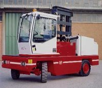 意大利BP4吨内燃侧面叉车 HT4PSE