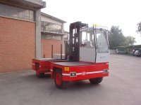 意大利BP4吨内燃侧面叉车 HT4KU-15