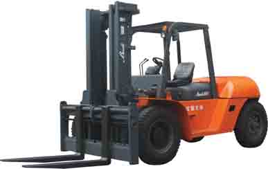 宝骊8-10t内燃平衡重式叉车 CPCD80-CY