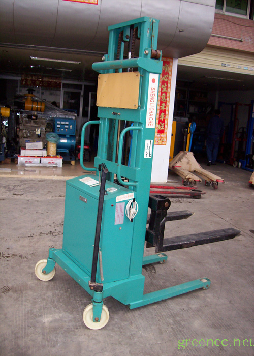 手推电升堆高叉车