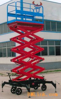 高空作业平台 SJY