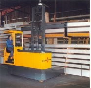 德国宝曼(Baumann)EVU 20/8/33侧面叉车 EVU 20/8/33_中叉 (www.chinaforklif</p>
<div class=