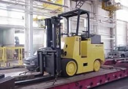 美国霍斯特FSE series站驾前移式叉车 FSE series
