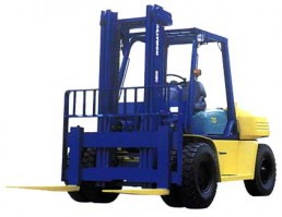 小松叉车（美国）FD60-8平衡重柴油叉车 FD60-8