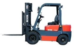 英国(Nexen)FD25 (C240)平衡重柴油叉车 FD25 (C240)