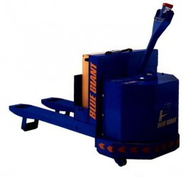 美国蓝巨(BLUE GIANT)PTW60步行式电动托盘车 PTW60_中国叉车网(www.chinaforklift.com)