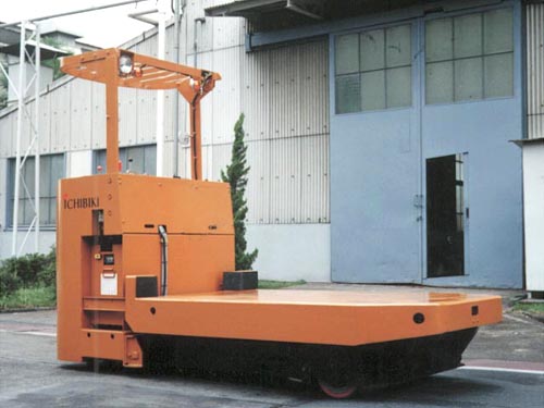 日本神钢重型前移式叉车(二)