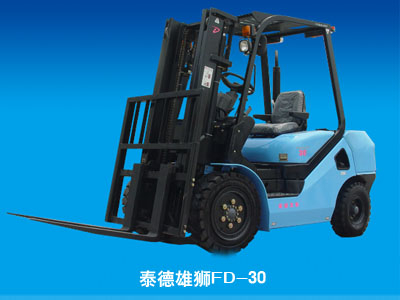 泰德雄狮3吨内燃平衡重式叉车 FD30_中国叉车网(www.chinaforklift.com)