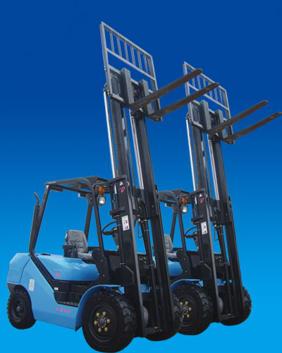 泰德雄狮FD40内燃平衡重式叉车 FD40