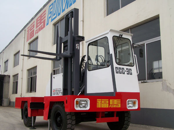 镇江福马内燃侧面叉车 CCC-3C
