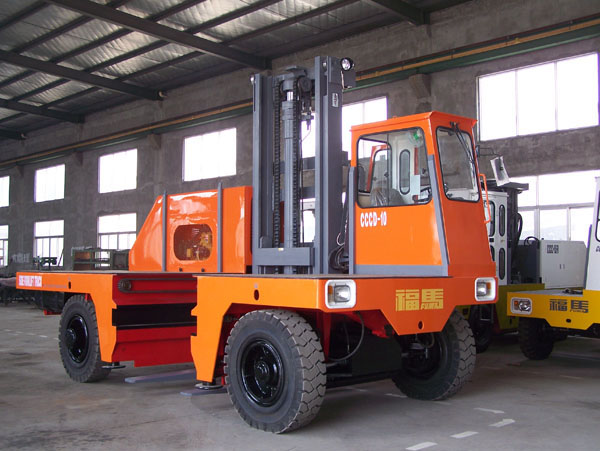 镇江福马内燃侧面叉车 CCC-3C