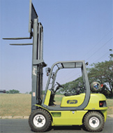 印度(Godrej)LPG - Powered Forklift Trucks (1.5 to 3 tonnes)_中国叉车网(www.chinaforklift.com)