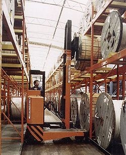 英国赛德塔克尔(Sidetracker)Case Study - Roll Storage and Handling_中国叉车网(www.chinaforklift.com)