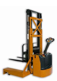 意大利F.A.C. 4 Ways Full Electric Reach Truck 1600/4000 Kg